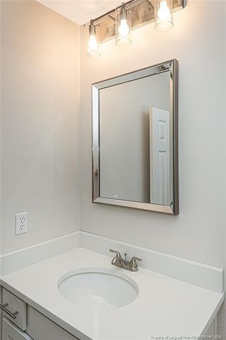 6324 Stoney Point Loop, Fayetteville, NC 28306