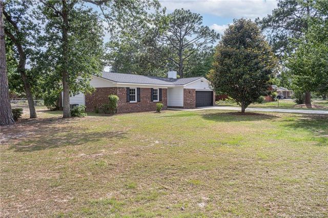 6324 Stoney Point Loop, Fayetteville, NC 28306