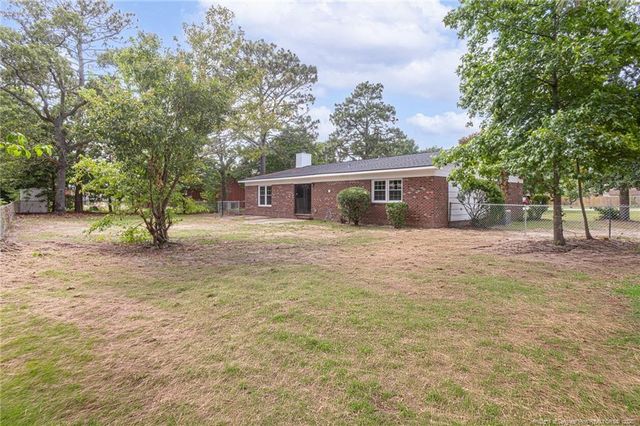 6324 Stoney Point Loop, Fayetteville, NC 28306