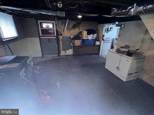 5530 SELMA AVE, Baltimore, MD 21227