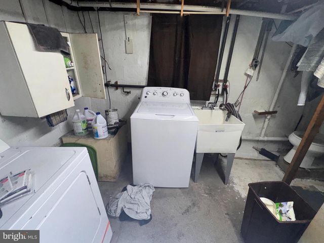 5530 SELMA AVE, Baltimore, MD 21227