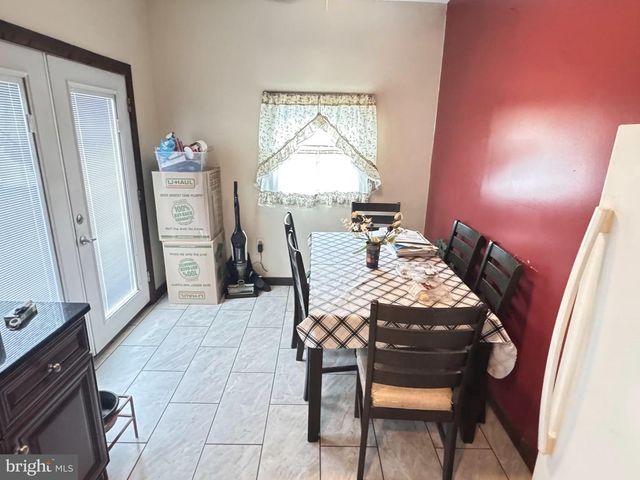 5530 SELMA AVE, Baltimore, MD 21227