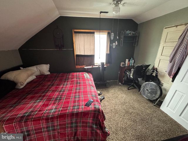 5530 SELMA AVE, Baltimore, MD 21227