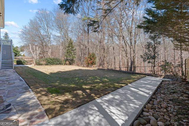 6154 Baybrook Trace, Hoschton, GA 30548
