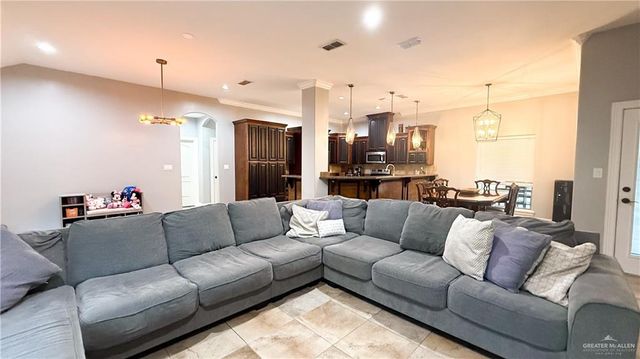 1324 Bella Vista Avenue, Weslaco, TX 78596