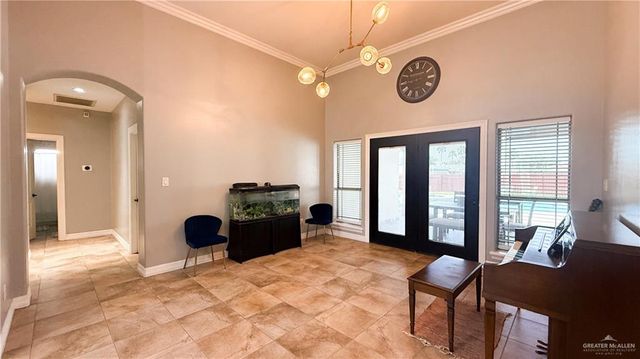 1324 Bella Vista Avenue, Weslaco, TX 78596