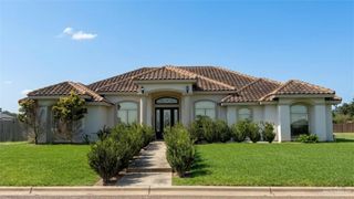 1324 Bella Vista Avenue, Weslaco, TX 78596