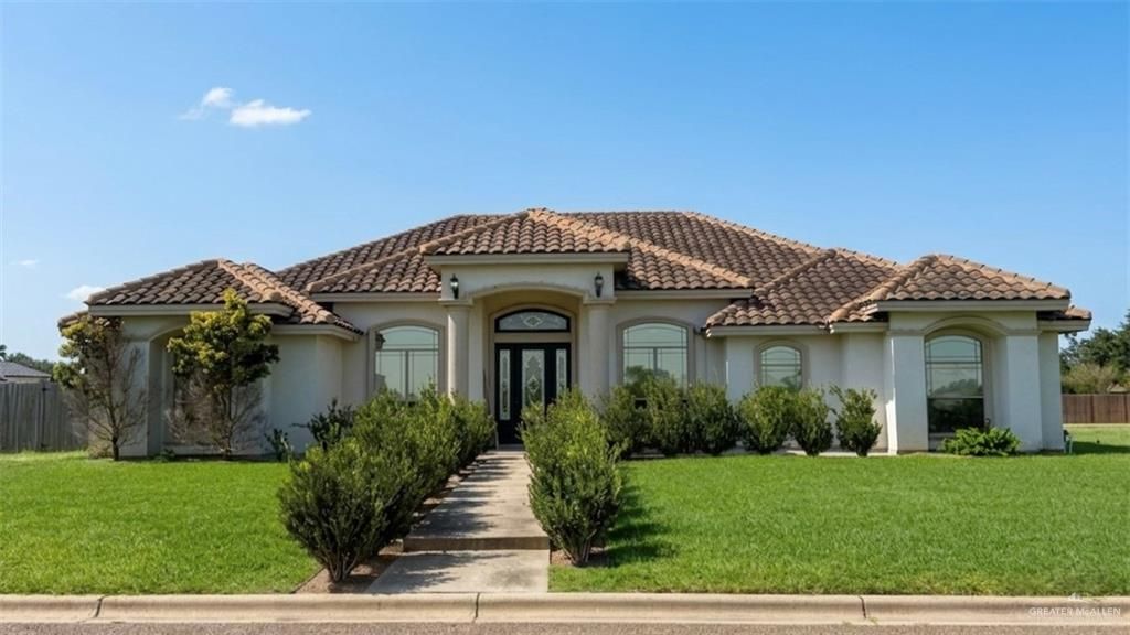 1324 Bella Vista Avenue, Weslaco, TX 78596