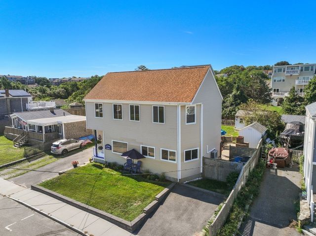 20 Taylor Ave, Plymouth, MA 02360