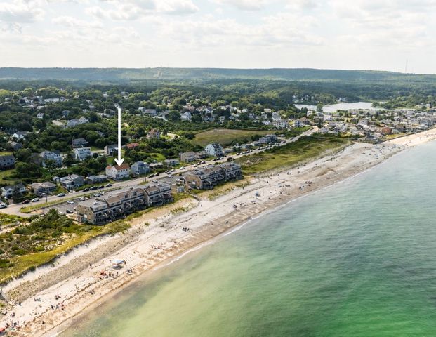 20 Taylor Ave, Plymouth, MA 02360