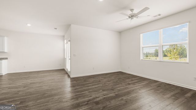 335 Friendship Oak Way, Hampton, GA 30228