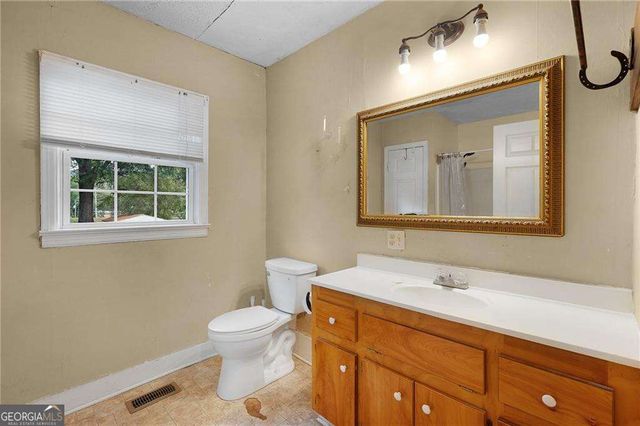2480 Highway 411 SE, Fairmount, GA 30139