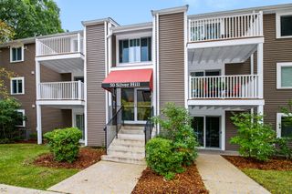 50 Silver Hill Ln 5, Natick, MA 01760