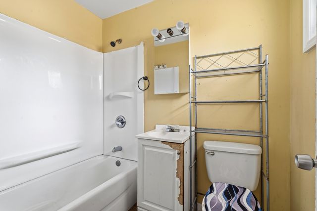 898 Pint Circle Rd., Longs, SC 29568