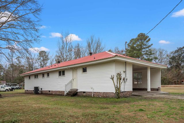 898 Pint Circle Rd., Longs, SC 29568