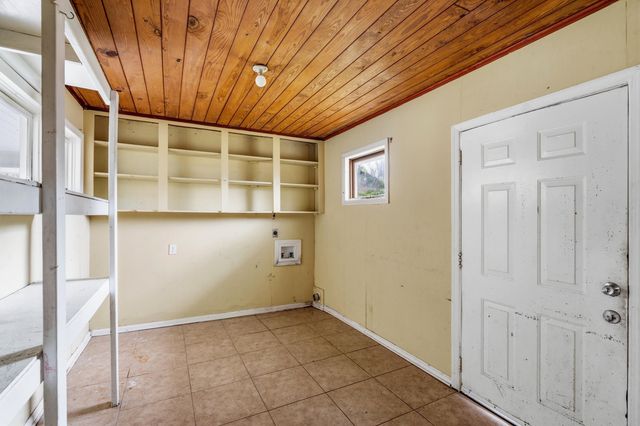 898 Pint Circle Rd., Longs, SC 29568