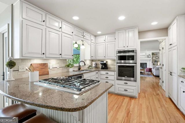 4315 River Stream Circle, Peachtree Corners, GA 30092