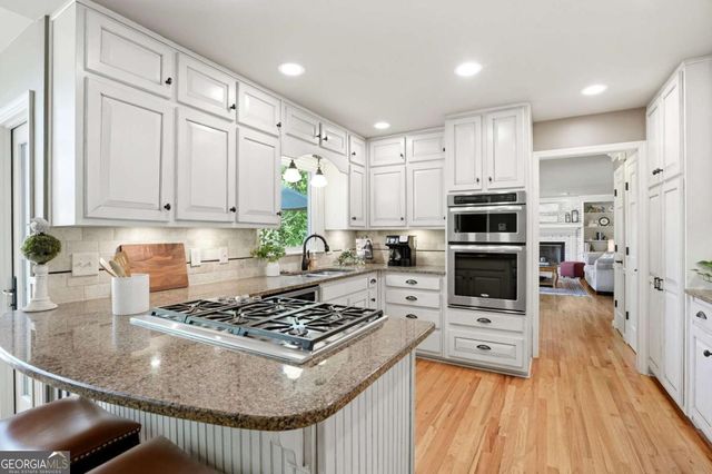 4315 River Stream Circle, Peachtree Corners, GA 30092