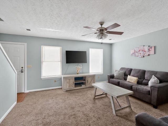 502 Tecumseh Trail C, Versailles, KY 40383