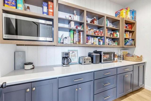 3001 STONE FENCE PLACE, Green Bay, WI 54311