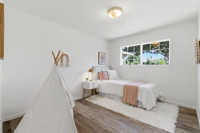 1113 Columbine Avenue, Sunnyvale, CA 94086