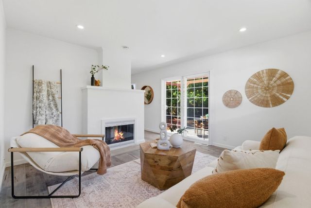 1113 Columbine Avenue, Sunnyvale, CA 94086