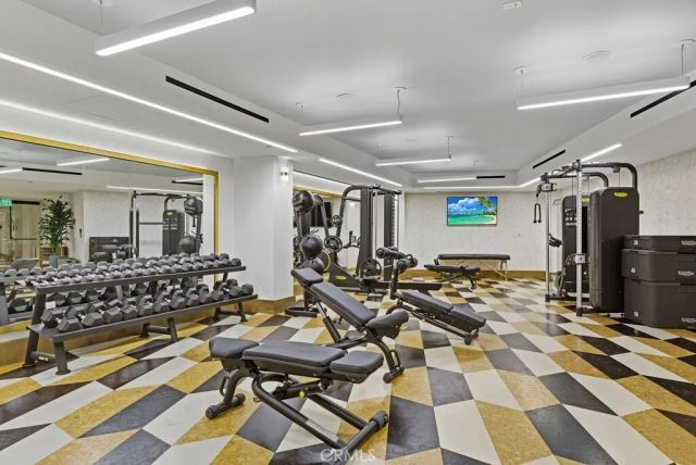 8420 W Sunset Boulevard 108, Los Angeles, CA 90069