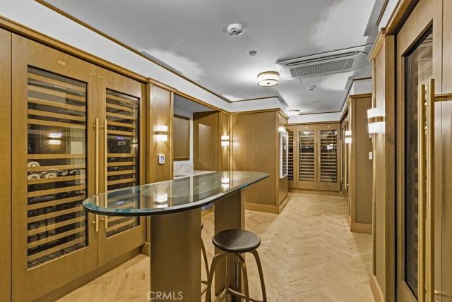 8420 W Sunset Boulevard 108, Los Angeles, CA 90069