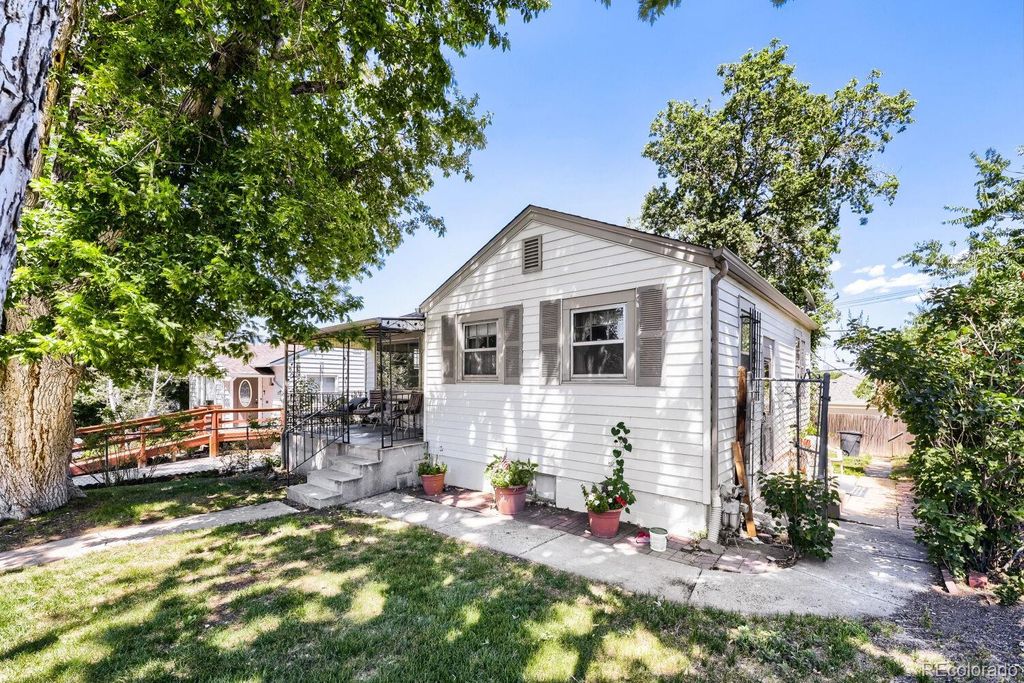 830 Julian Street, Denver, CO 80204