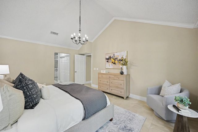 98 Breezy Point Place, The Woodlands, TX 77381