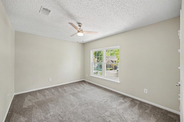 98 Breezy Point Place, The Woodlands, TX 77381