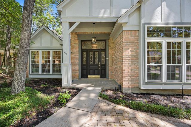 98 Breezy Point Place, The Woodlands, TX 77381