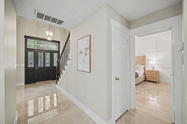98 Breezy Point Place, The Woodlands, TX 77381