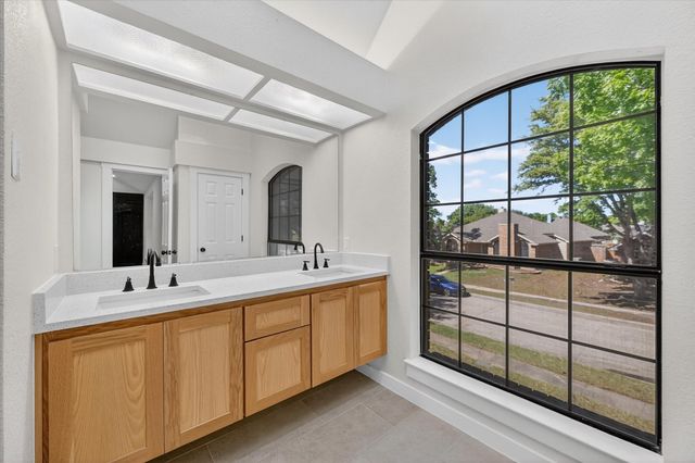 2227 Stillwater Drive, Mesquite, TX 75181