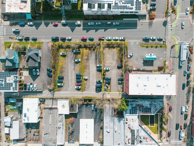 1305 N Forest Street, Bellingham, WA 98225