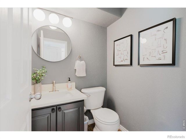 801 Chinle Avenue E, Boulder, CO 80304