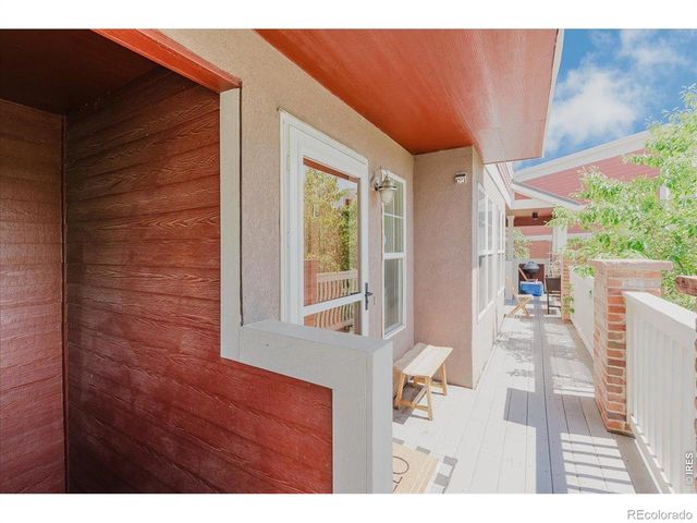 801 Chinle Avenue E, Boulder, CO 80304