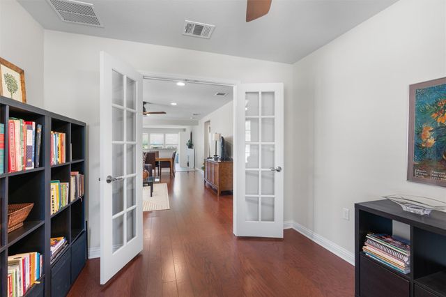 323 Salado Creek LN, Georgetown, TX 78633
