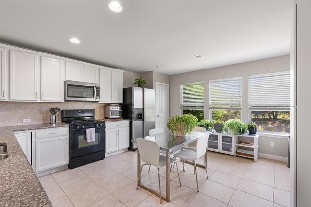 323 Salado Creek LN, Georgetown, TX 78633