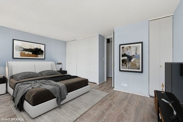 6700 S South Shore Drive 10G, Chicago, IL 60649