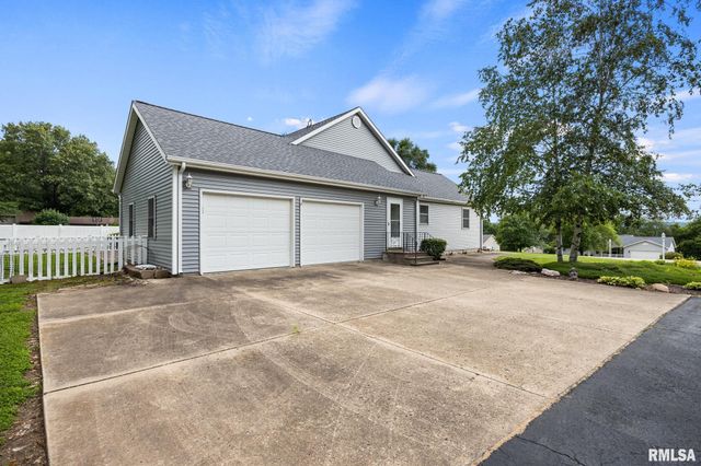 1196 W CAROLYN Court, East Peoria, IL 61611