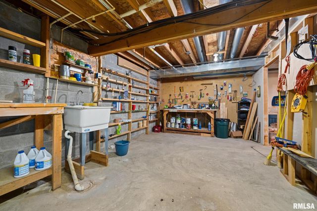 1196 W CAROLYN Court, East Peoria, IL 61611