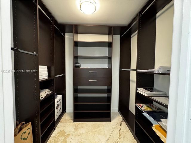 7350 SW 89th Street 1809S, Miami, FL 33156