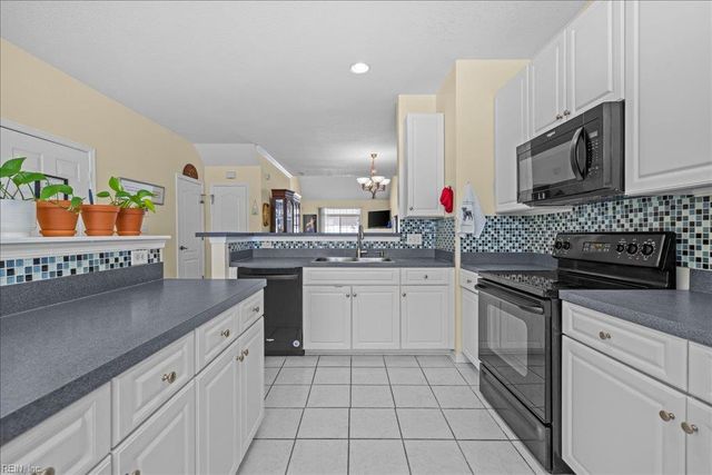 904 Becontree CT, Virginia Beach, VA 23462