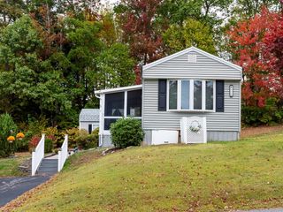 290 Calef Hwy Unit A20, Epping, NH 03042