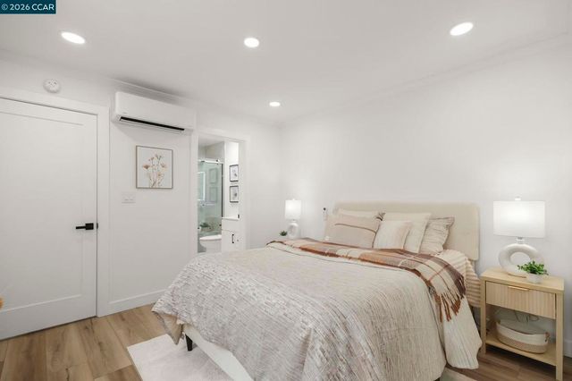 3333 Tice Creek Drive 4, Walnut Creek, CA 94595