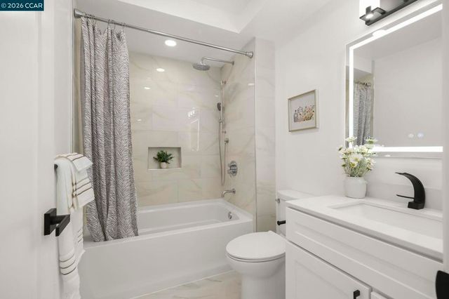3333 Tice Creek Drive 4, Walnut Creek, CA 94595