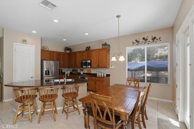 11429 Deerfield, Yucaipa, CA 92399