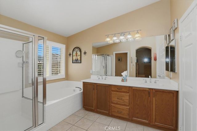 11429 Deerfield, Yucaipa, CA 92399