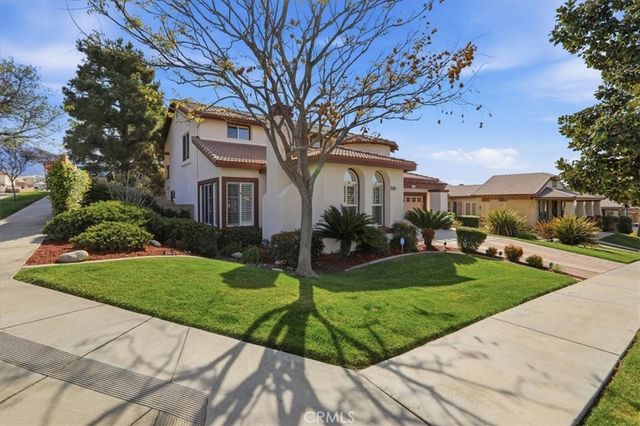 11429 Deerfield, Yucaipa, CA 92399